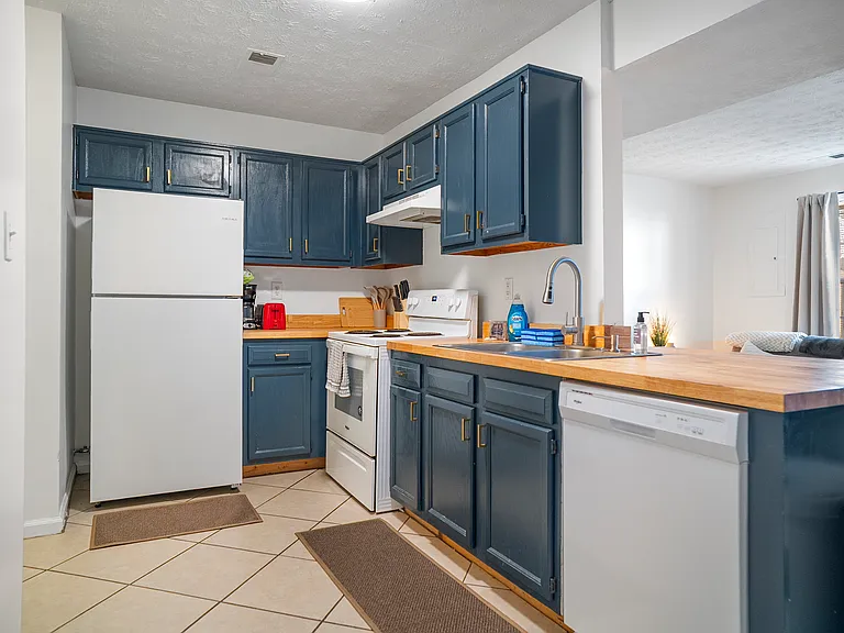3311 Morhan Way — Photo 15