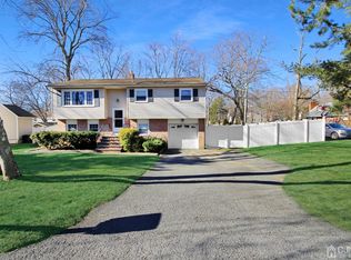 8 Newman St, East Brunswick, NJ 08816