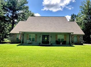 315 Pine Grove Rd, Picayune, MS 39466
