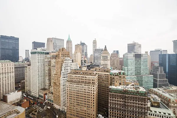 Rented by Voro, LLC | media 19