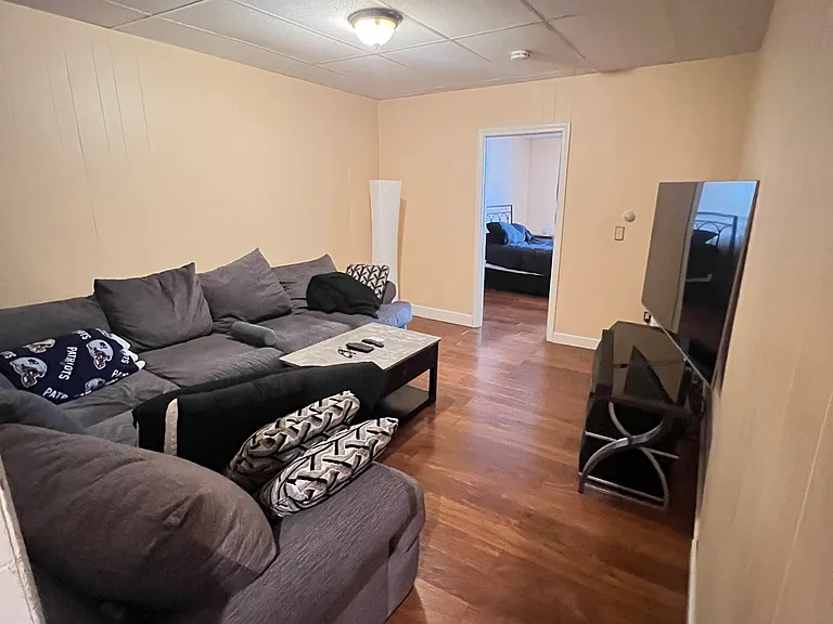 315 Sumner St #1 — Photo 6
