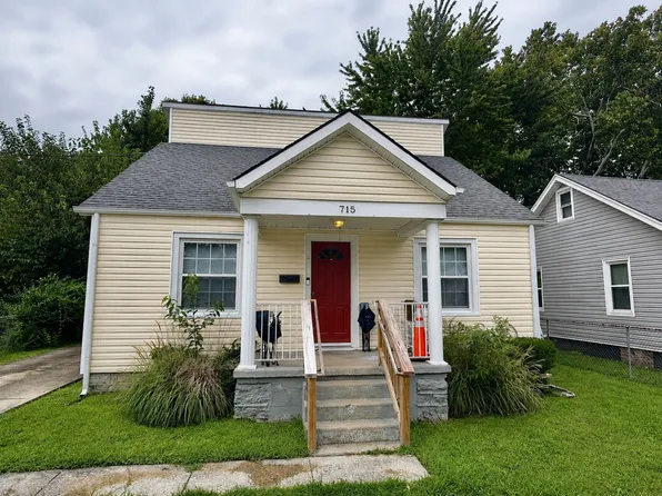715 Golfview Dr, Lexington, KY 40504