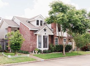 8625 Kinghaven St, Houston, TX 77083