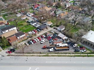 8043 S South Chicago Ave, Chicago, IL 60617
