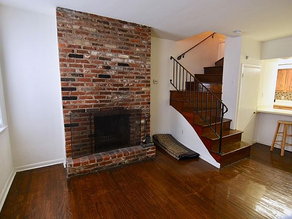 5th image of 262 S Alder St #A