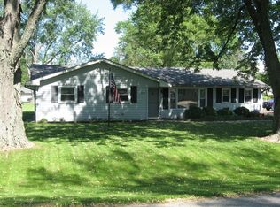 2414 Eastline Dr, Joliet, IL 60431