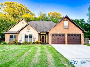 186 Hidden Creek Dr, Trinity, AL 35673