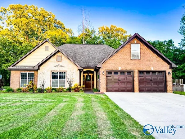 186 Hidden Creek Dr, Trinity, AL 35673