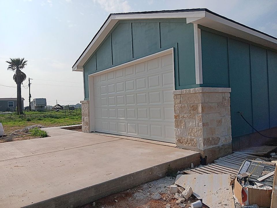 1st image of 815 E Fm 462