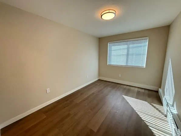 4040 Manila Ave #A, Oakland, CA 94609