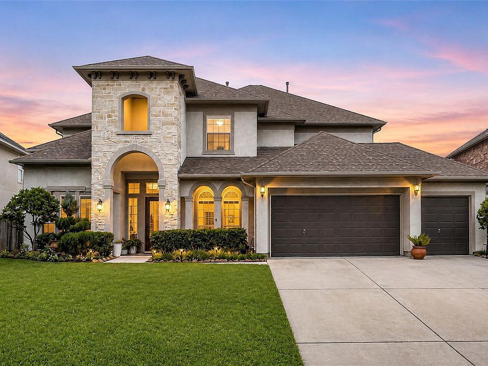 1st image of 13231 Whisper Hollow Ln