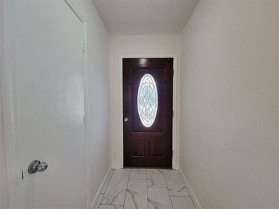 5th image of 20726 Fair Castle Dr