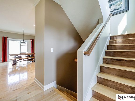 4th image of 4916 N 161st St