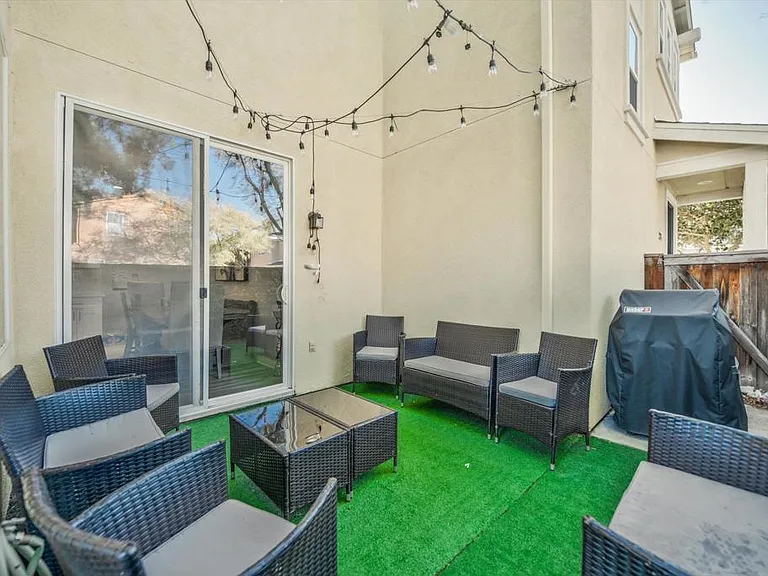 2280 Lattice Ln — Photo 21