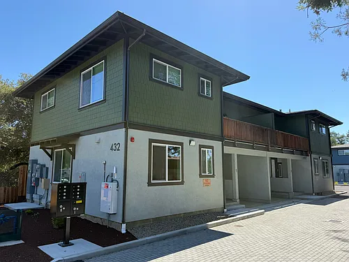 432 Capitola Road Ext #2 Photo 1