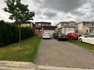 31 Newbridge Cres, Brampton, ON L6S4B5