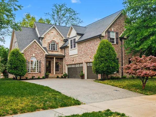 121 Ruland Cir, Hendersonville, TN 37075