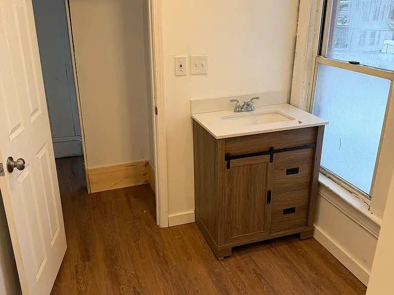 15007 Cardinal Ave — Photo 11