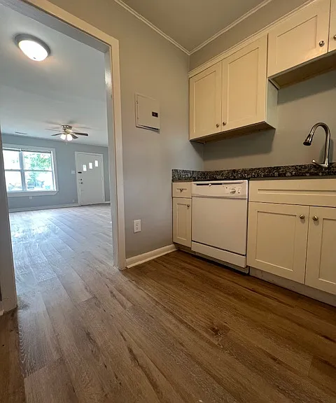 3333 Ottawa Ave #A — Photo 6