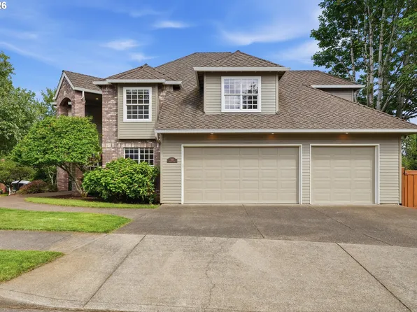 3390 Crescent Dr, West Linn, OR 97068
