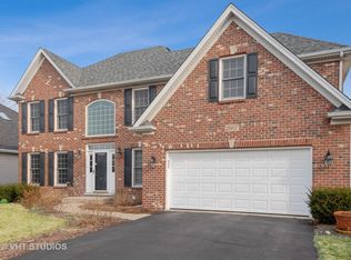 2807 Fairhauser Ct, Naperville, IL 60564