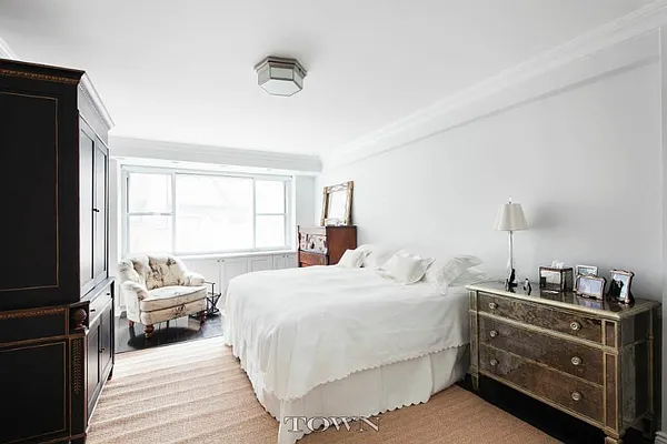 Sold by Town Residential | media 4