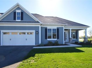 202 Bretlyn Cir, Rochester, NY 14618