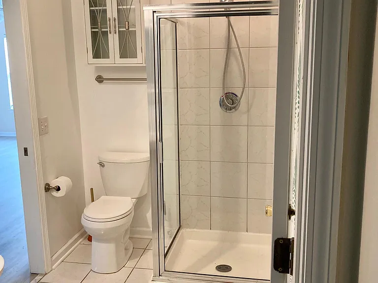 3061 Queensgate Way — Photo 3