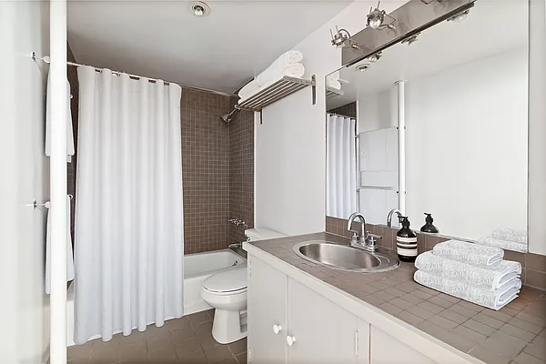 Sold by Corcoran | media 32