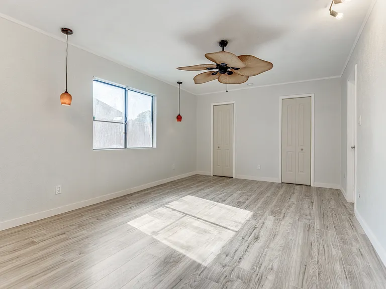 5620 Treese St — Photo 4