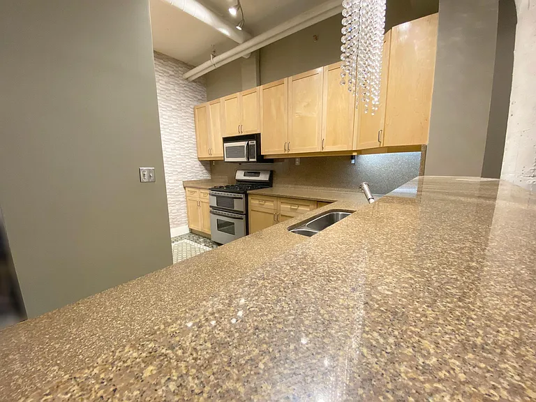 1700 Kalorama Rd NW #201 — Photo 8