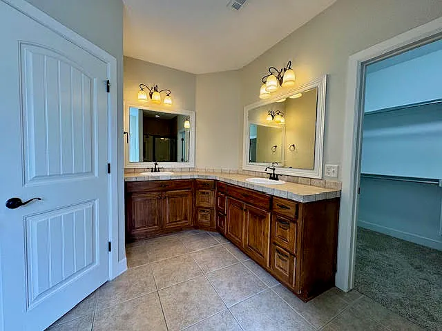 3704 W Cherokee Rd — Photo 17