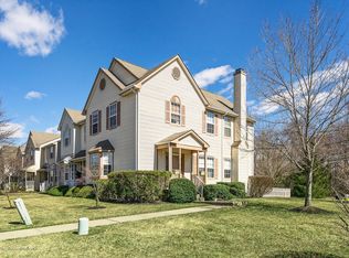 116 Cromwell Dr, Robbinsville, NJ