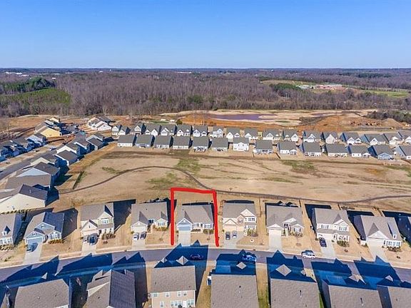 3rd image of 127 Margo Ln #34