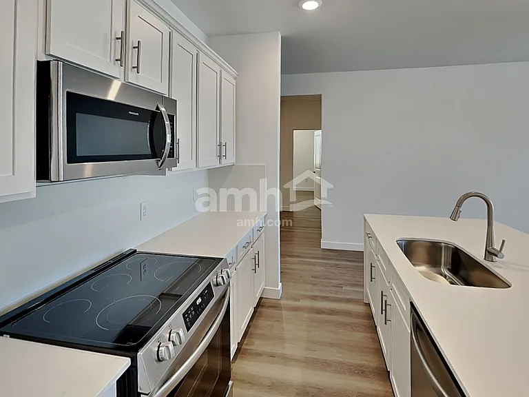 13098 N Mustang Crossing Rd — Photo 4