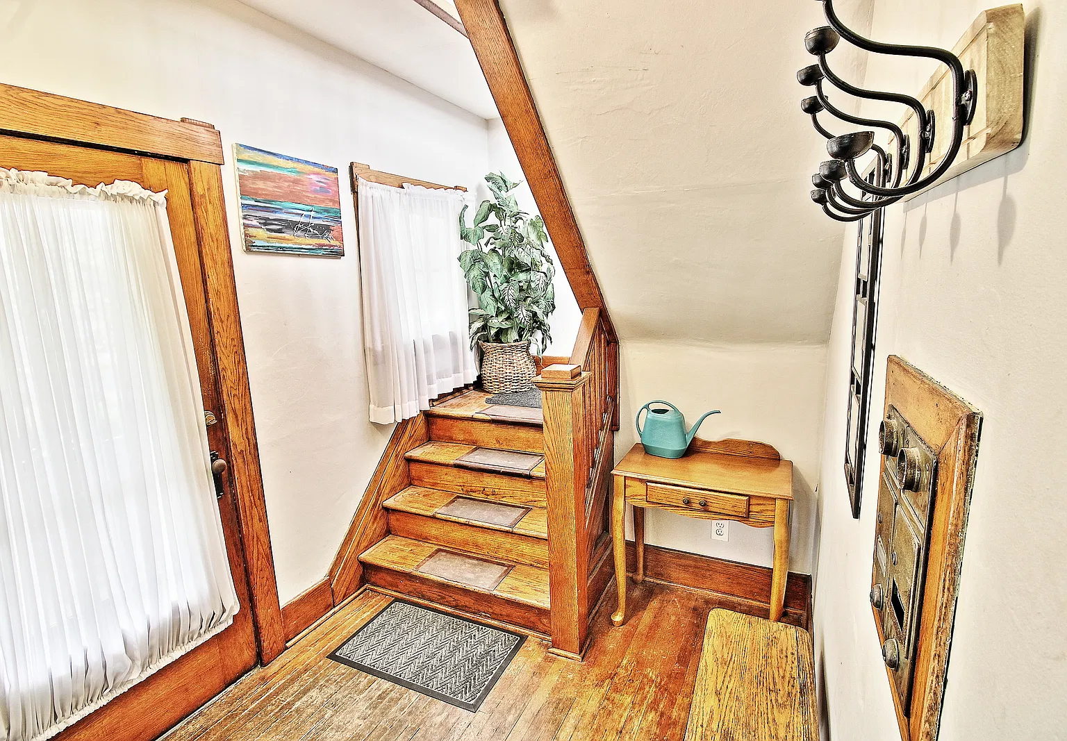 3 bed, 1200 sqft, $1,950 — Photo 3