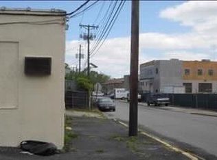 55 Contant Ave, Lodi, NJ 07644