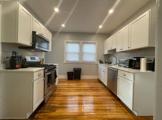 10 Berwick Rd FLOOR 1, Medford, MA 02155