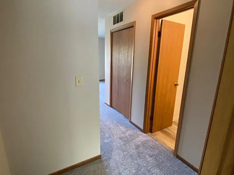 15500 Clovernook Dr #D — Photo 10