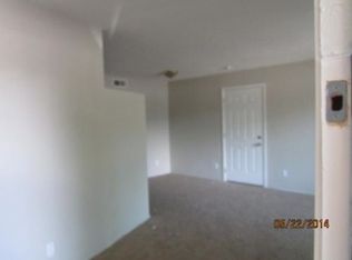 6049 Northcrest Cir, Carmichael, CA 95608