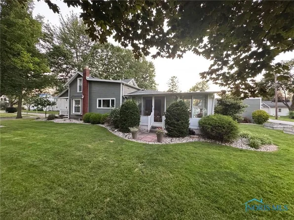 427 Augusta St, Elmore, OH 43416