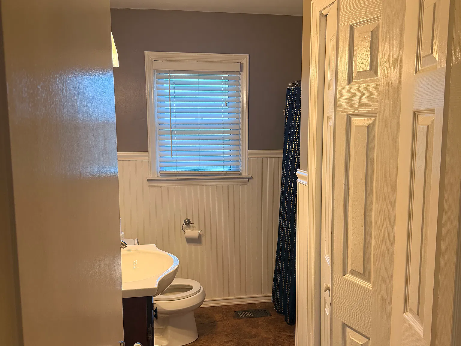 4411 Landon Dr — Photo 4