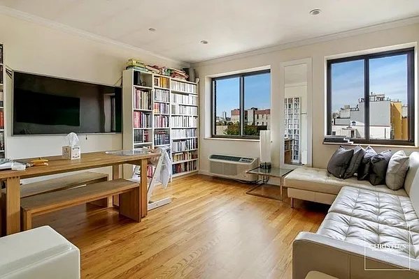 Rented by Christie's International Real Estate Group, LLC | media 2