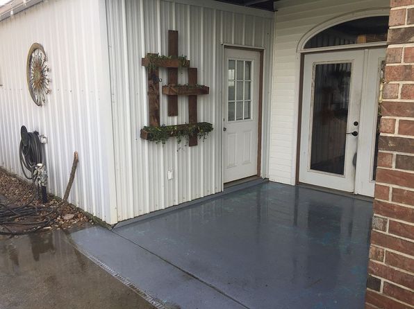 2300 Claude Leblanc Rd