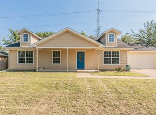 2908 Dana Ln, Denton, TX 76209