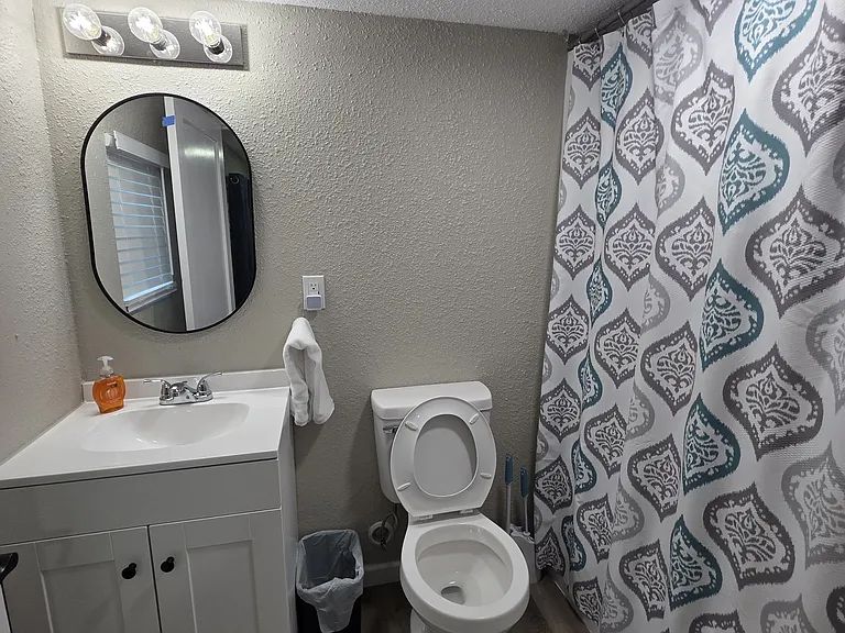 325 S Saunders St #1 — Photo 13