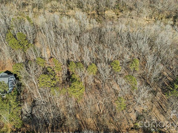 2nd image of 467 Countrywood Pl SE #25
