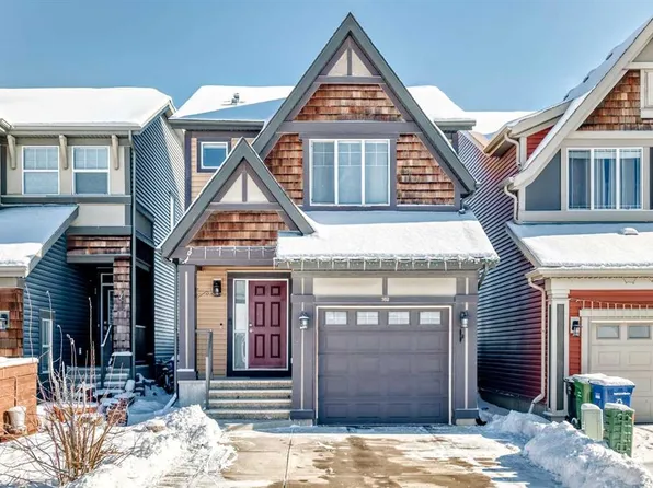 302 W Auburn Crest Way SE, Calgary, AB T3M 1T2