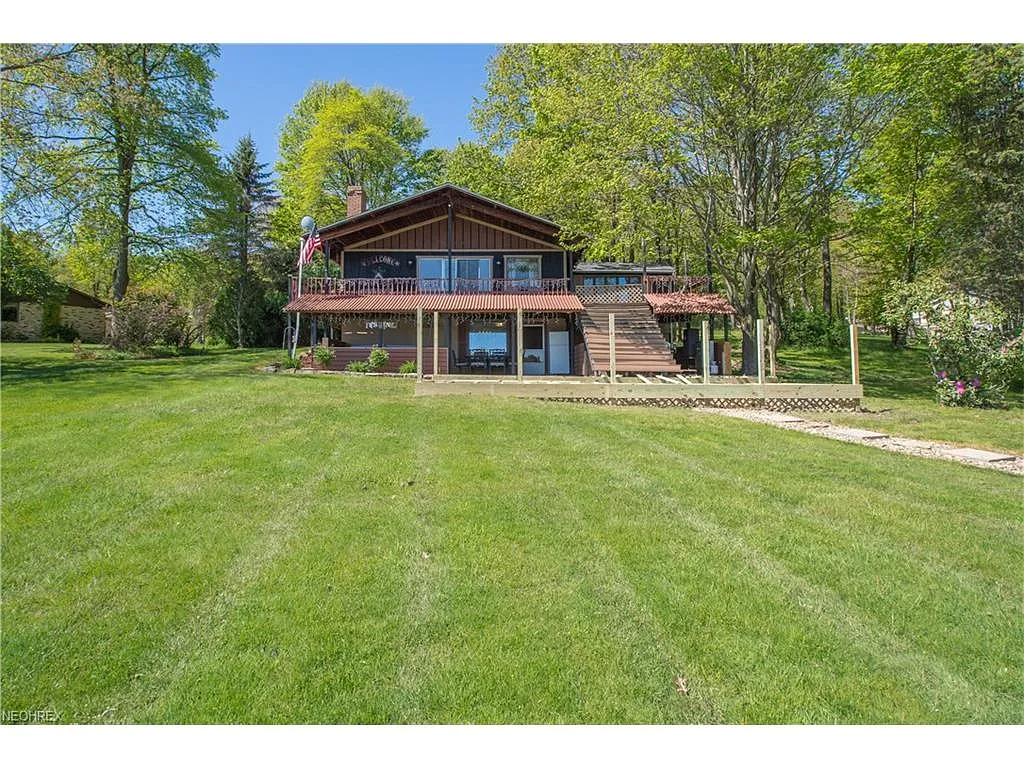 47739 Tomahawk Dr photo 1