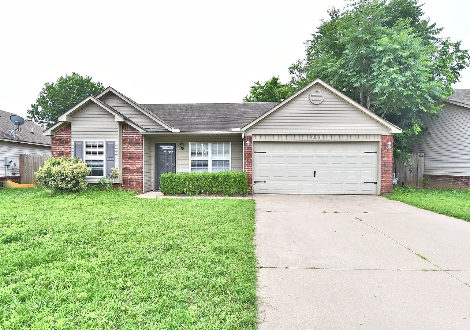Adorable and move-in ready! — Photo 2